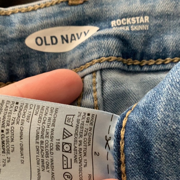 Old Navy Rockstar Jeans - Picture 4 of 5
